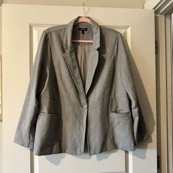 NEW Torrid Grey Women's Plus Size Blazer Size 3 (22/24) NWOT - Picture 1 of 4